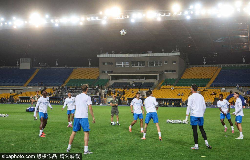 贝林厄姆重返巅峰:西甲对决中闪耀全场,2球1助为英格兰复仇之路铺路!